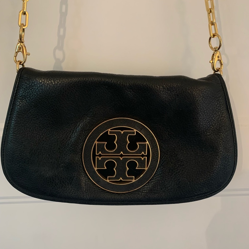 Tory Burch Reva Black Crossbody Bag with Gold Chain - Picture 3 of 6